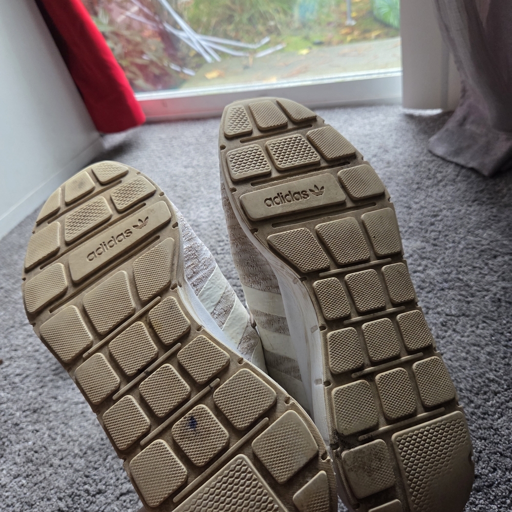 adidas Women's Cream and Gold Sneakers - Picture 3 of 5